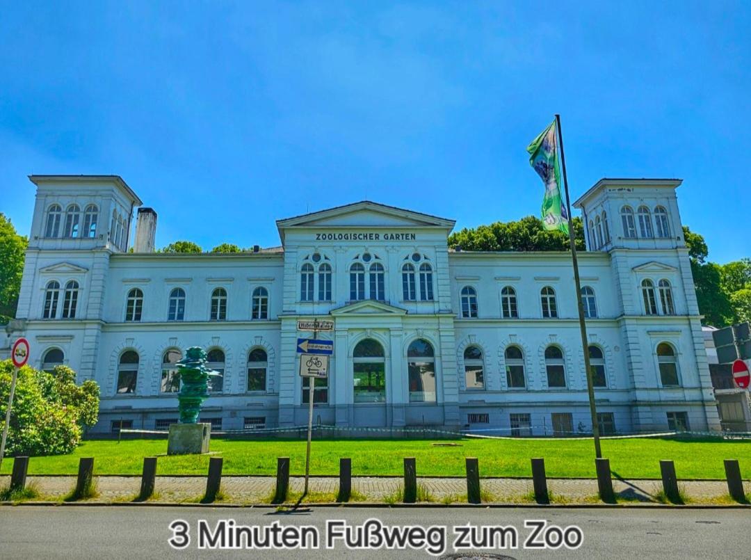 2 Zimmer Apartment Am Zoo Mit Garten Wuppertal Exterior foto
